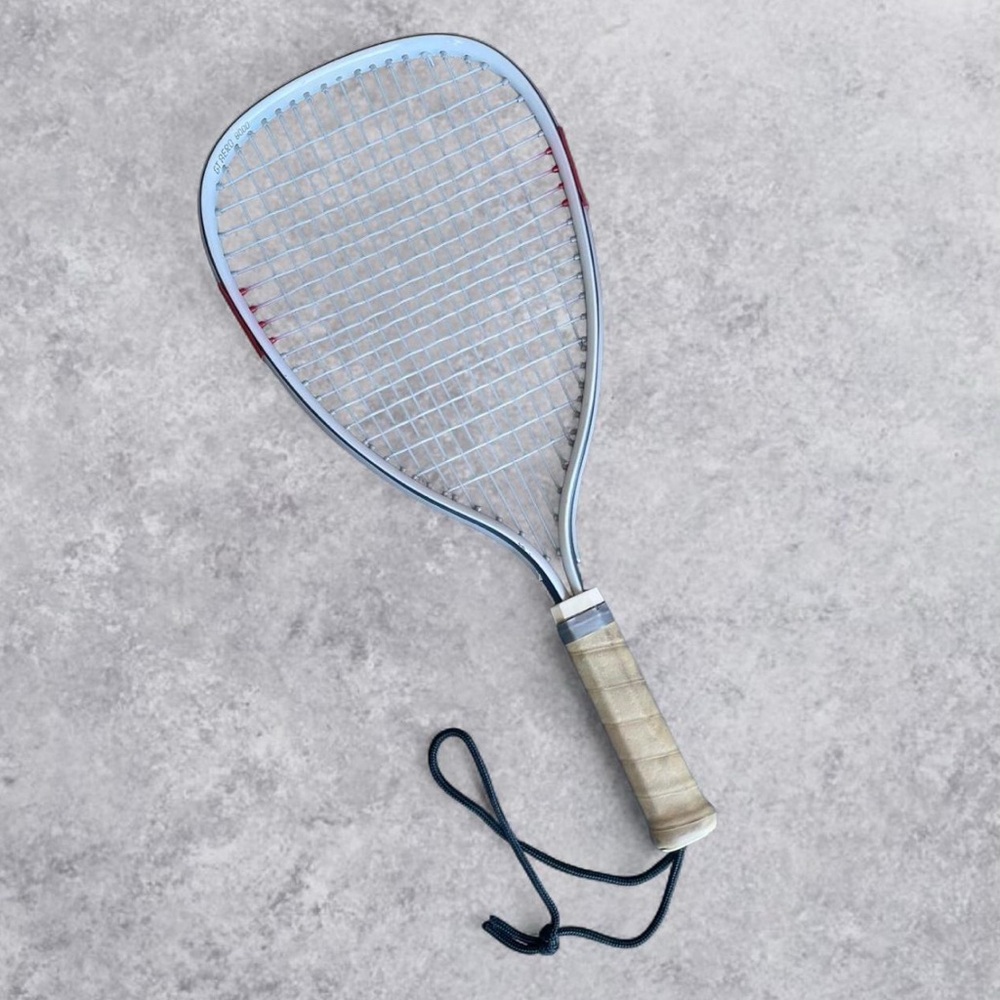 Vintage GT Aero 8000‎ Racquetball Racquet White 19x8.5
